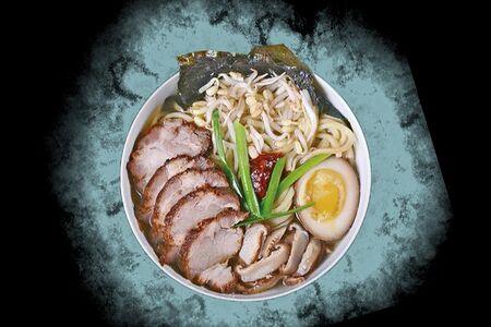 Рамен со свининой