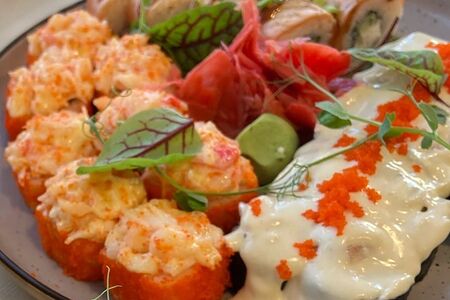 Спайси маки с угрем