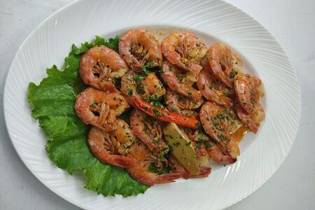 Жареные креветки