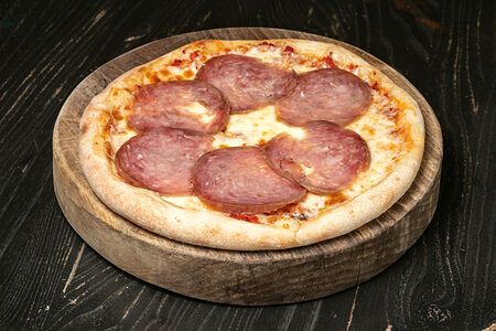 Пицца Салями