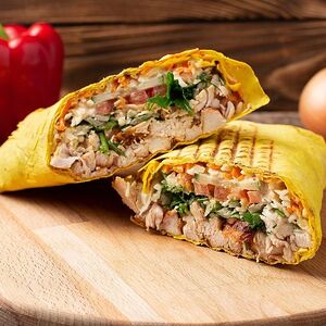Шаурма в сырном лаваше (большая)