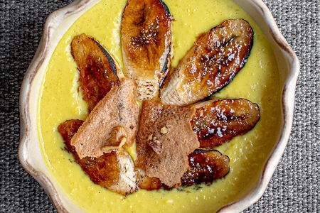 Пшенная каша с кукурузой и бананом