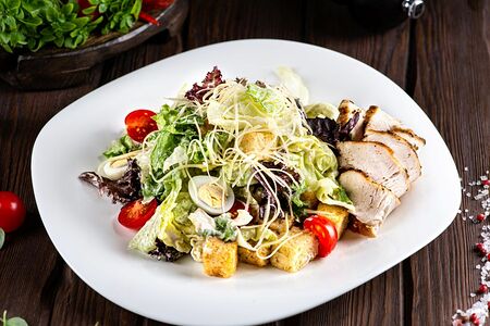 Цезарь с курицей