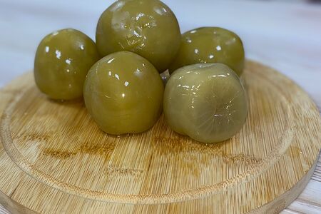 Помидоры зеленые