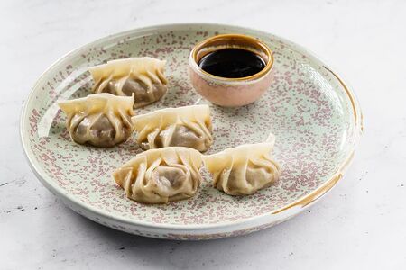 Гедза со свининой и креветками