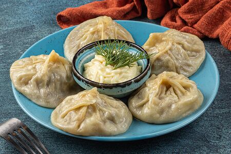 Манты с мясом