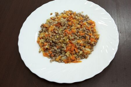 Каша гречневая с овощами
