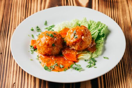 Тефтели в томатном соусе