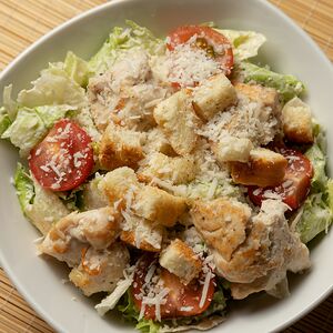 Цезарь с курицей