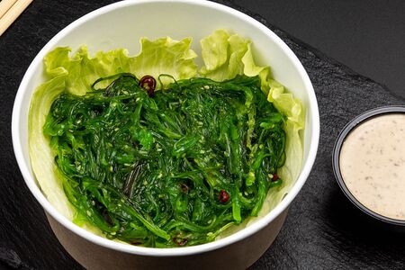 Салат с чукой