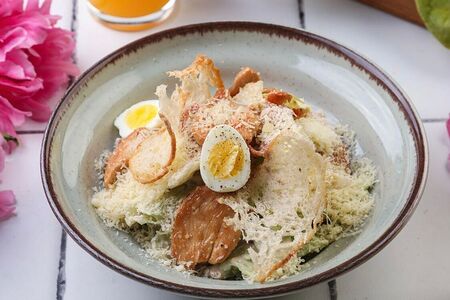 Цезарь с цыпленком