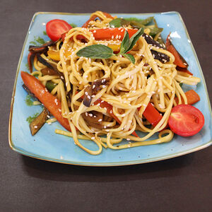 Ուդոն բանջարեղենով