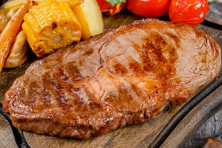 Стейк Рибай