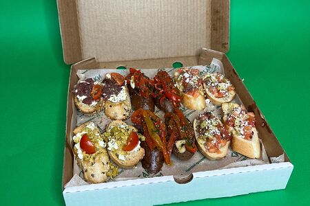 Набор брускетт (овощной)