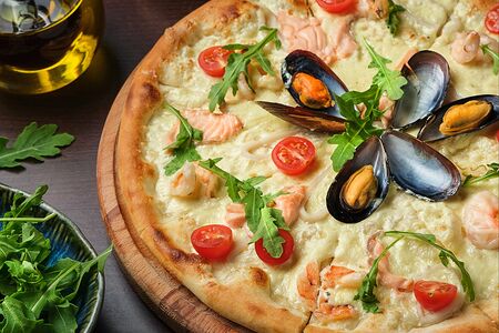 Пицца с морепродуктами