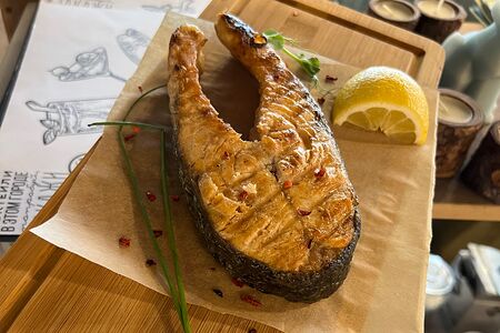 Стейк из норвежского лосося