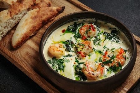 Чкмерули с креветками