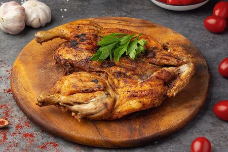 Цыпленок табака на углях