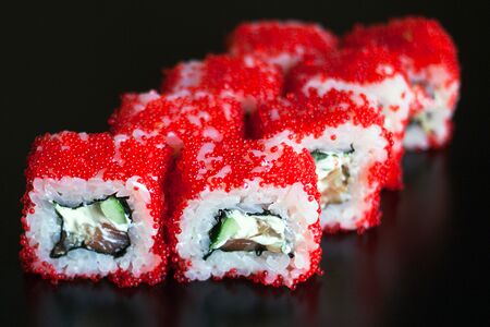 Калифорния с тунцом