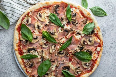 Пицца ветчина и грибы