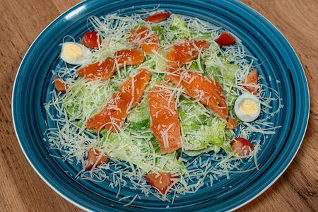 Цезарь с лососем