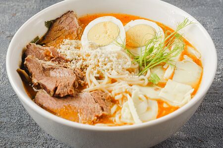 Рамён с телятиной