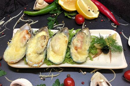 Закуска №283 Мидии запеченные с сыром пармезан