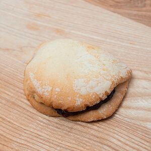 Сочень с вишней