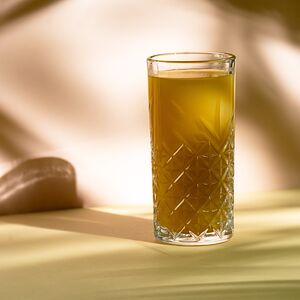 Сок свежевыжатый морковный