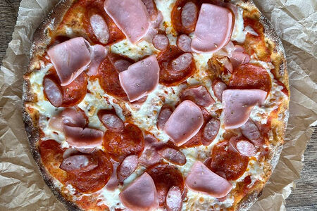 Пицца мясная