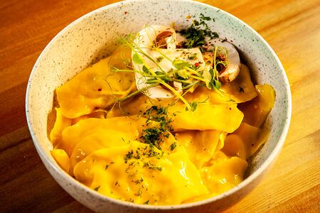 Вареники с картофелем и грибами ( 24 шт.)