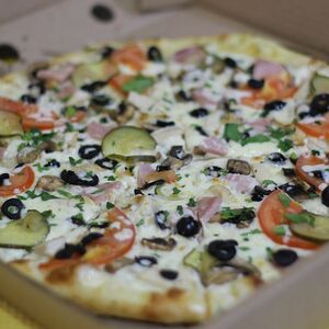 Пицца домашняя