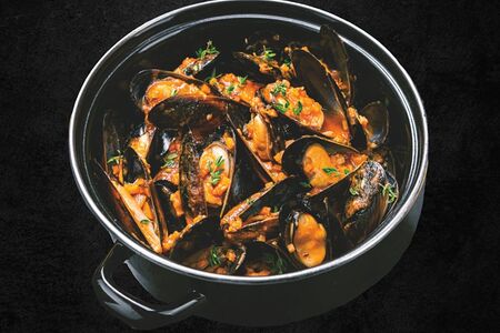 Мидии в соусе том ям