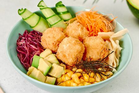 Поке с жареным тофу