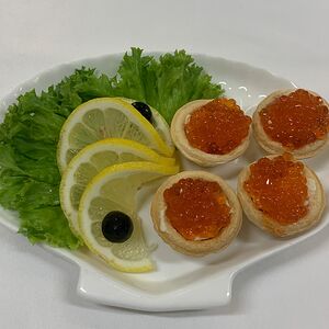 Икорка красная зернистая в тарталетке