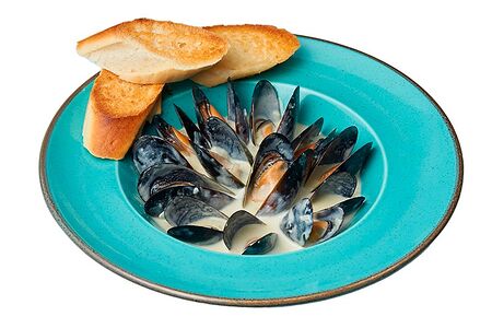 Мидии в соусе рокфор