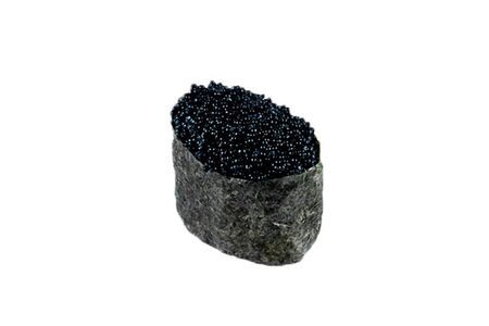 Гункан с черной тобико