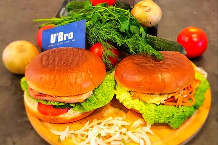 Гамбургер с куриной грудкой