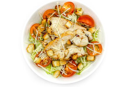 Салат Цезарь с курицей