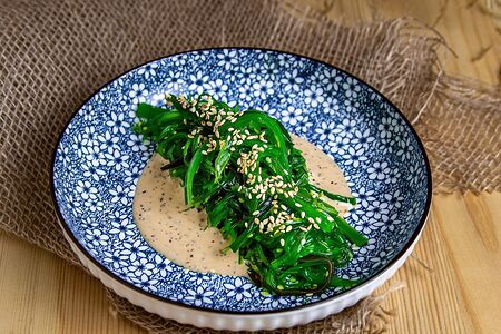 Чука в ореховом соусе