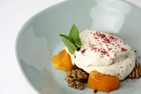 Сметанник с хурмой