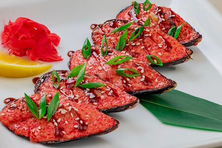 Мидии Амори