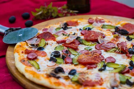 Пицца Охотничья