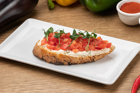 Брускетта со страчателлой