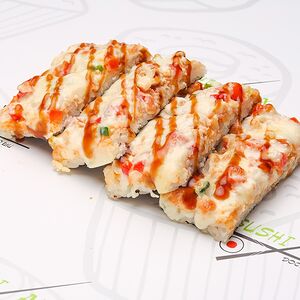 Суши пицца с курицей