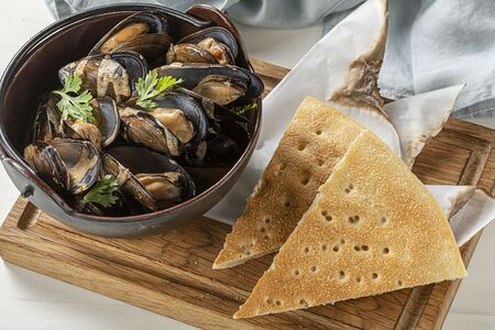 Мидии в соусе Том ям