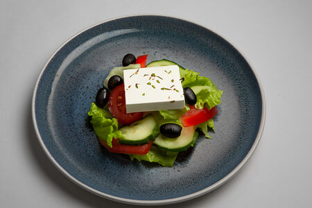 Салат греческий