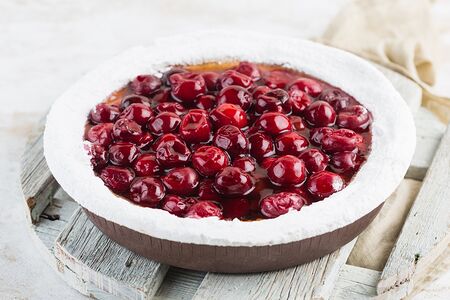 Пирог с вишней