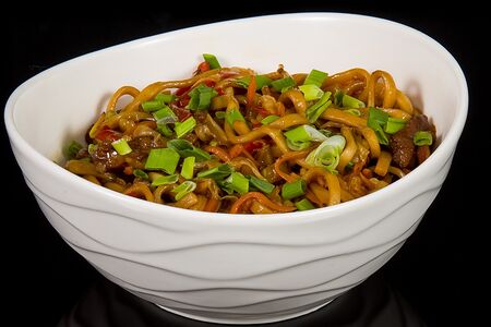 Вок с рисовой лапшой