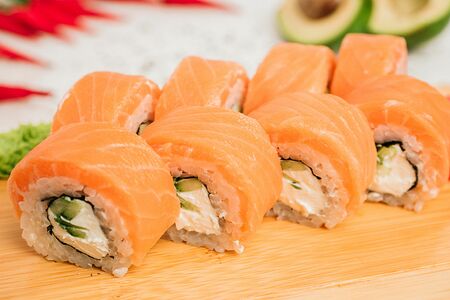 Ролл Филадельфия премиум